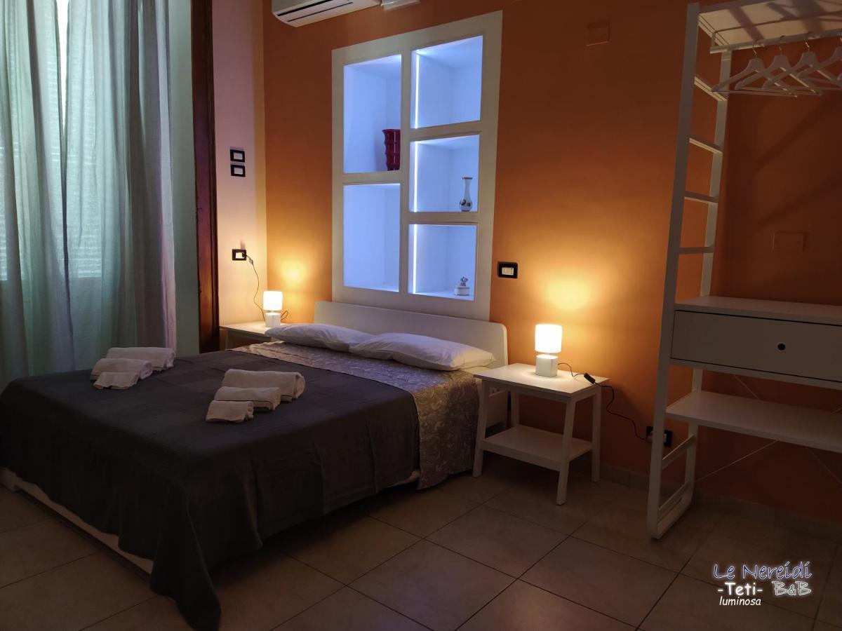 Le Nereidi B&B Acireale Centro Экстерьер фото