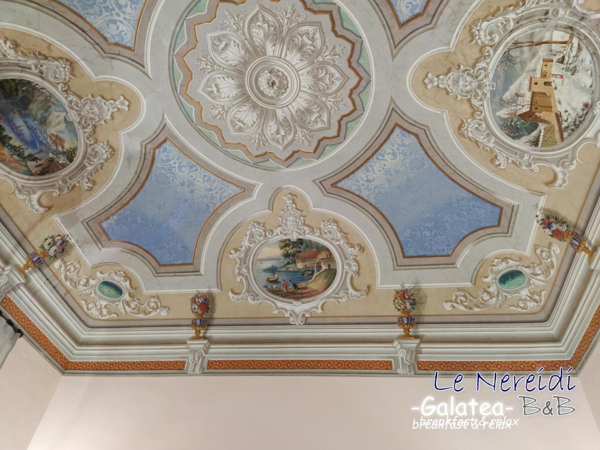 Le Nereidi B&B Acireale Centro Экстерьер фото